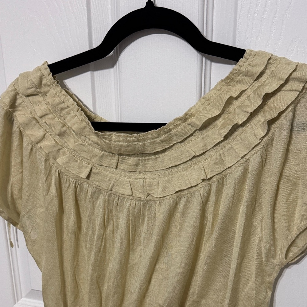 NICOLE FARHI Light Tan Ruffled Blouse - Picture 4 of 5